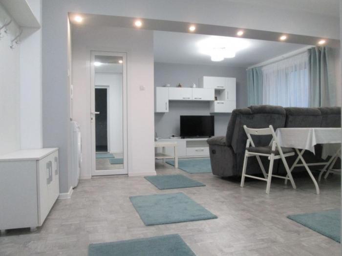 Apartament Sarra ทาร์โกวิชเต ภายนอก รูปภาพ