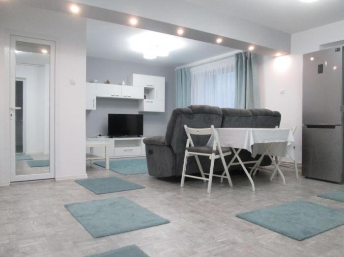 Apartament Sarra ทาร์โกวิชเต ภายนอก รูปภาพ